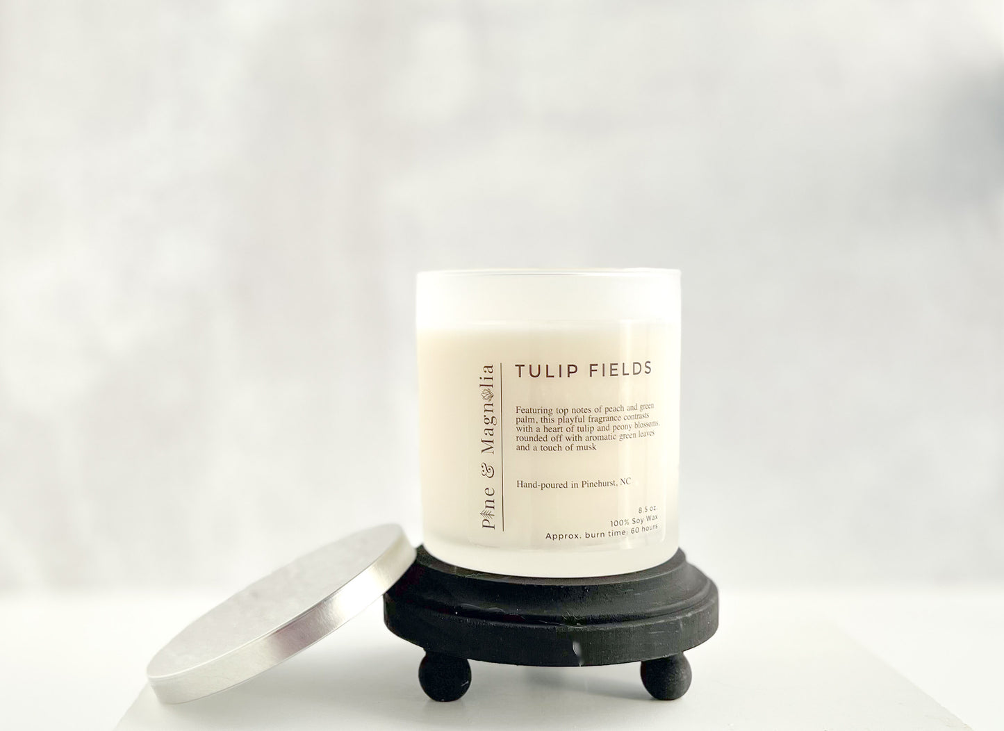 Tulip Fields scented 100% soy wax candle